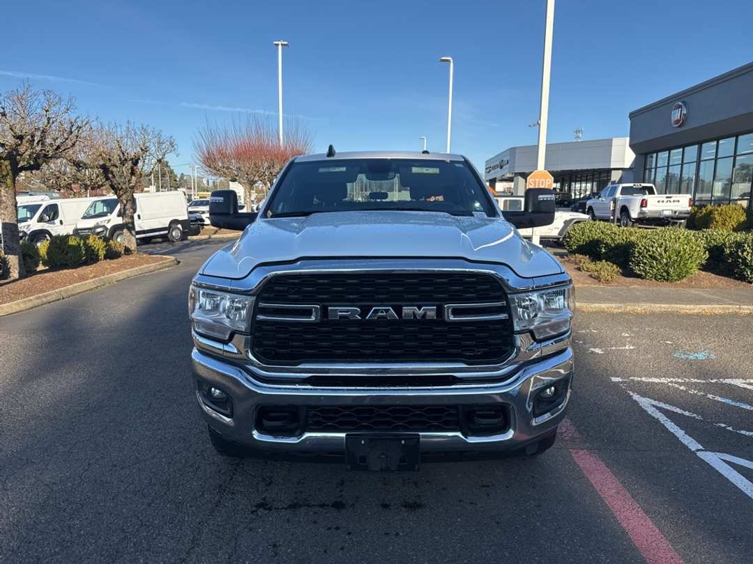 2024 Ram 2500 Big Horn - Image 2