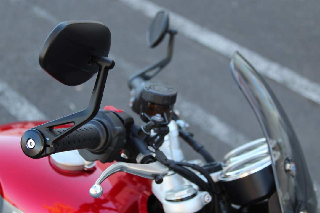 2023 Triumph Speed Twin 1200 - Image 7