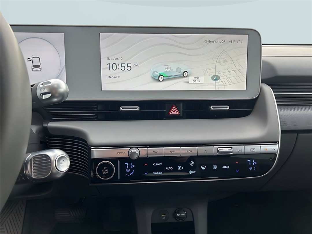 2023 Hyundai Ioniq 5 SE - Image 17