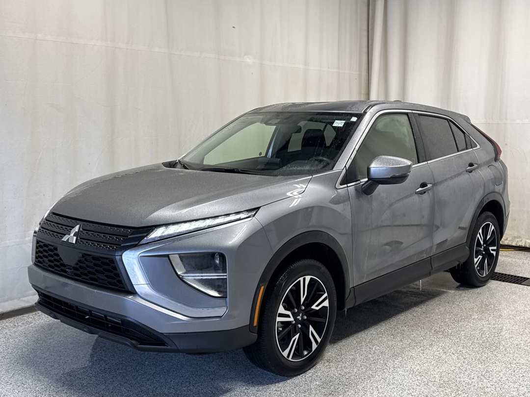 2025 Mitsubishi Eclipse Cross ES - Image 2