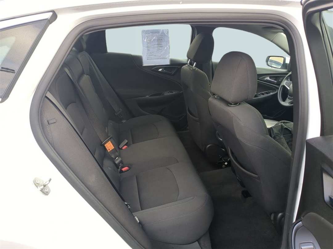 2022 Chevrolet Malibu LT - Image 26