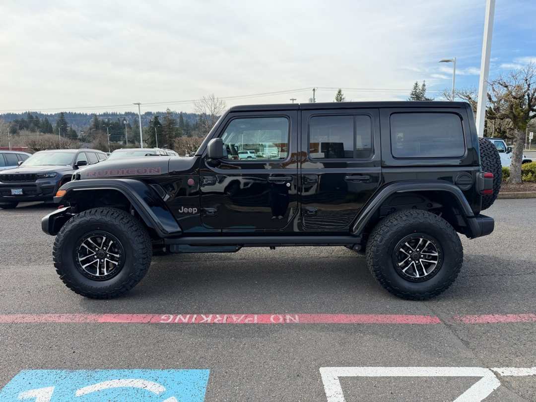 2026 Jeep Wrangler Rubicon - Image 5