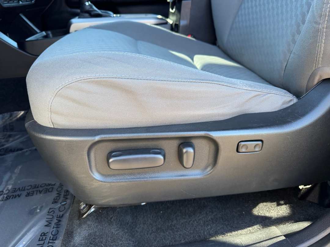 2021 Toyota Tacoma SR5 - Image 15