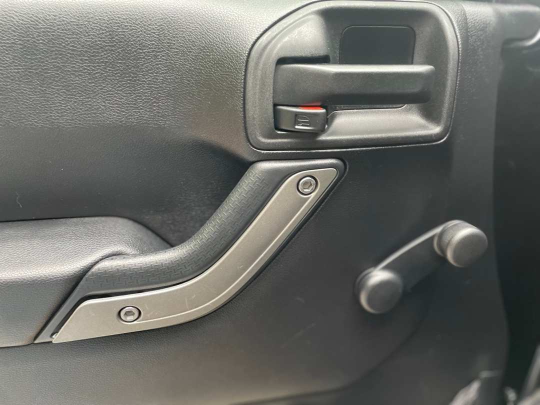 2015 Jeep Wrangler Unlimited Sport - Image 11