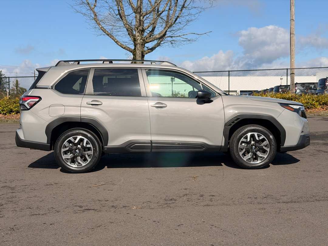 2026 Subaru Forester Premium - Image 8