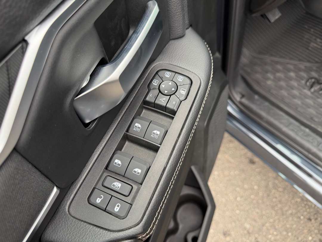 2026 Ram 3500 Big Horn - Image 13