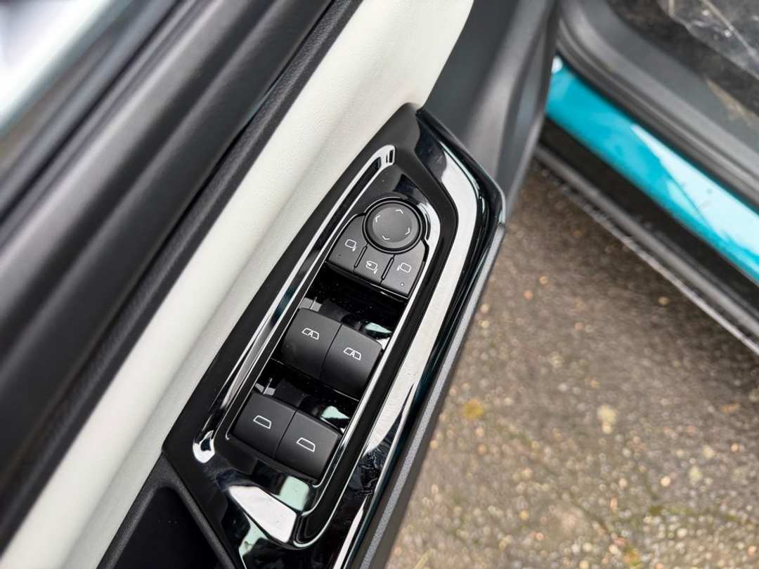 2026 Honda Prologue Elite - Image 13