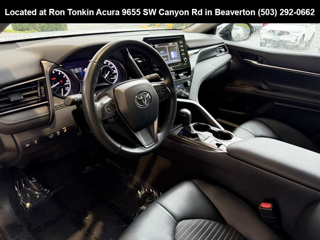 2024 Toyota Camry SE - Image 15