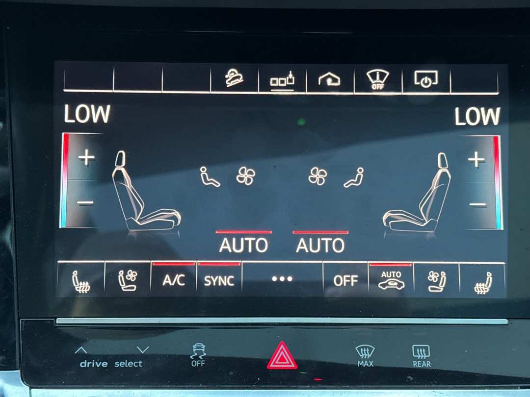 2019 Audi E-Tron Prestige - Image 18