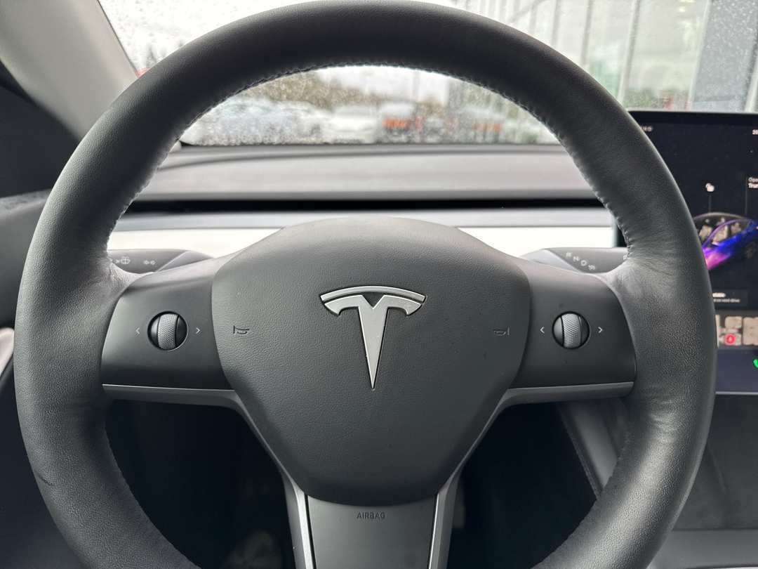 2021 Tesla Model Y Long Range - Image 20