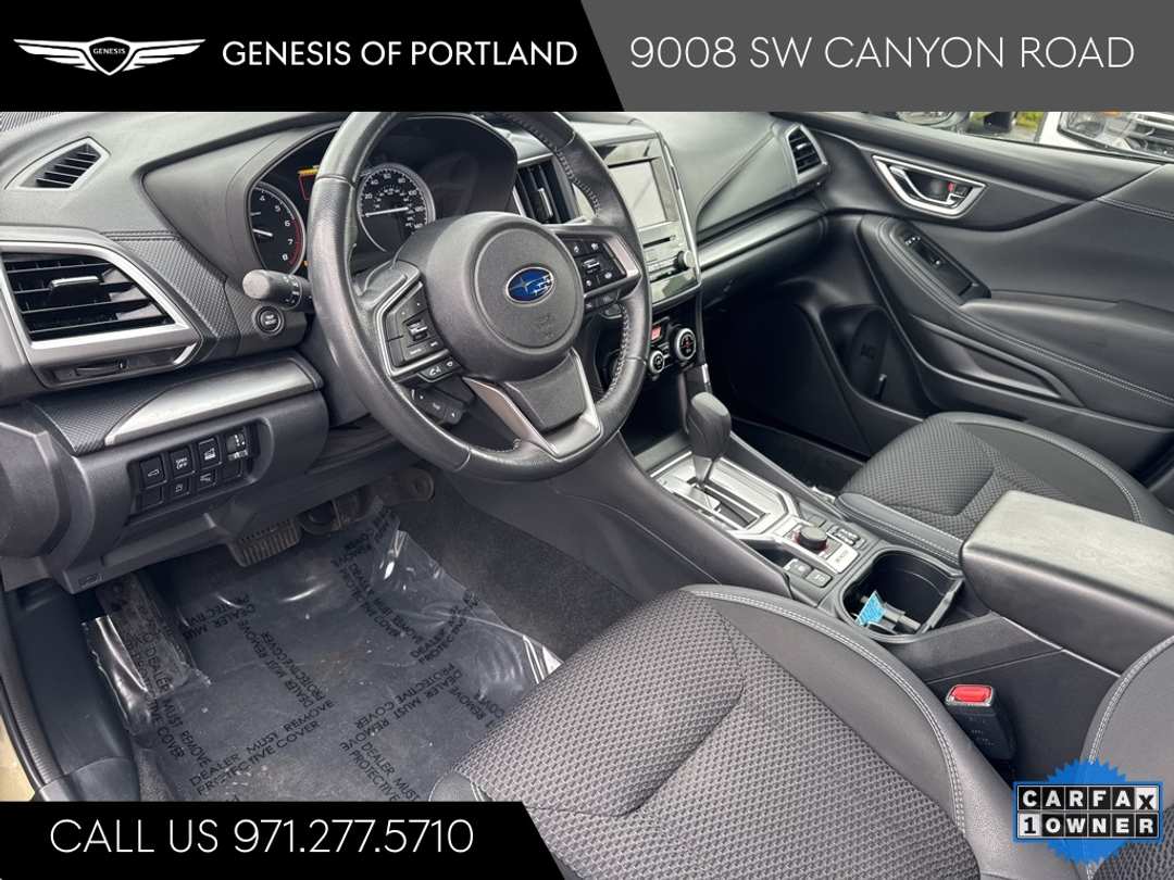 2022 Subaru Forester Premium - Image 22