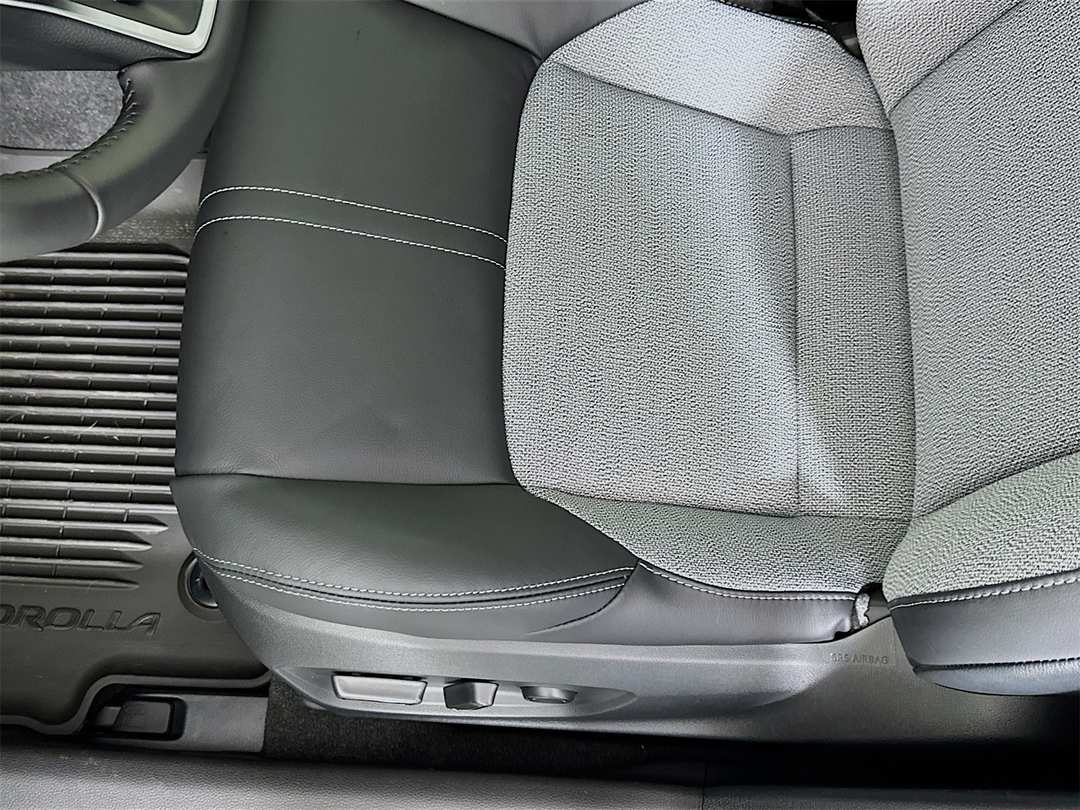 2026 Toyota Corolla XSE - Image 20