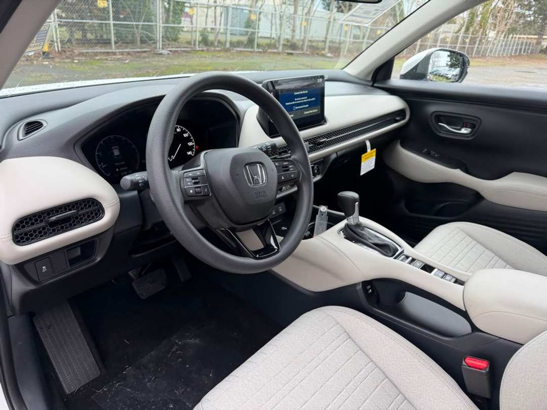 2026 Honda HR-V LX - Image 15