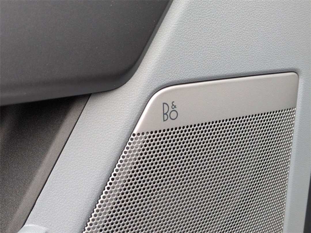 2026 Ford F-350Sd XLT - Image 11