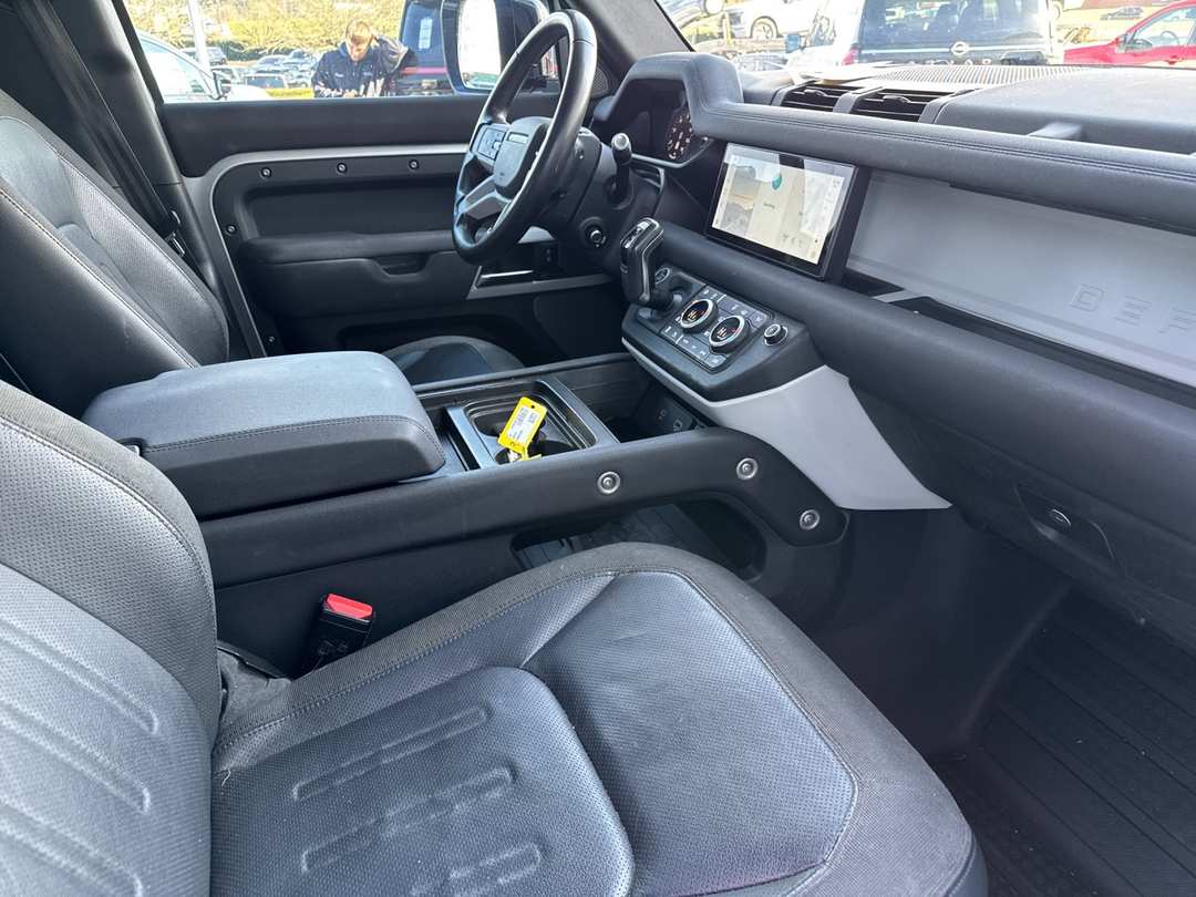 2020 Land Rover Defender 110 First Edition - Image 15