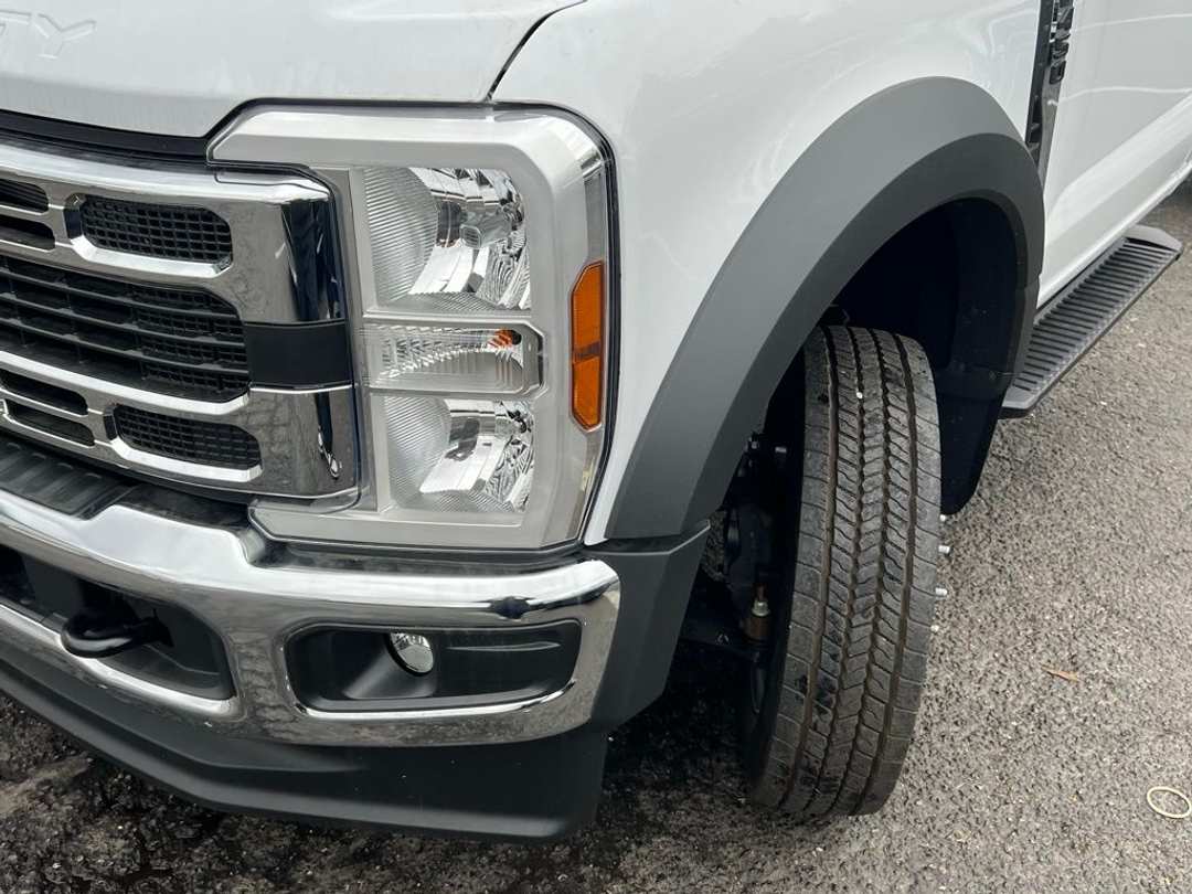 2025 Ford F-450Sd XL - Image 3