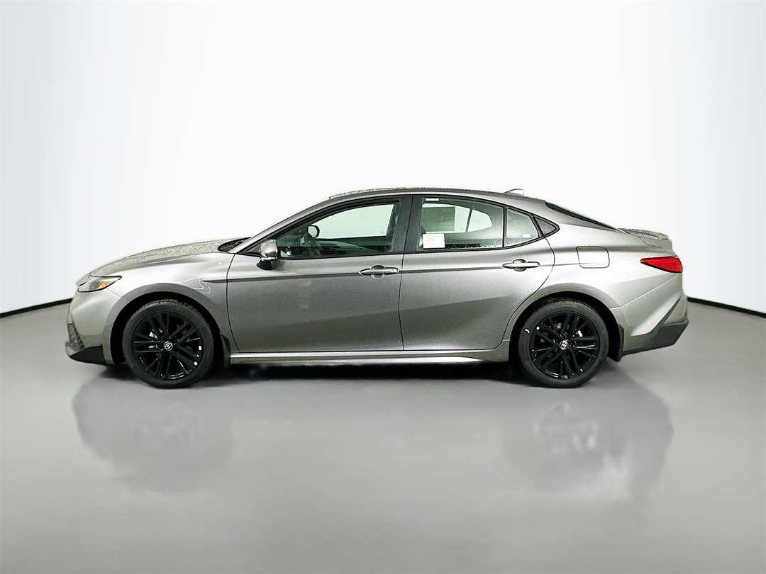 2026 Toyota Camry XSE - Image 4