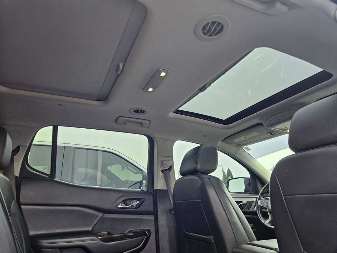 2021 GMC Acadia AT4 - Image 38