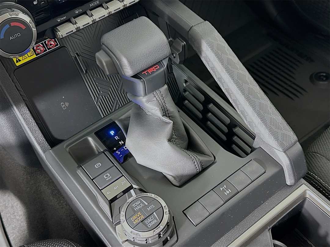 2026 Toyota 4Runner TRD OffRoad - Image 17