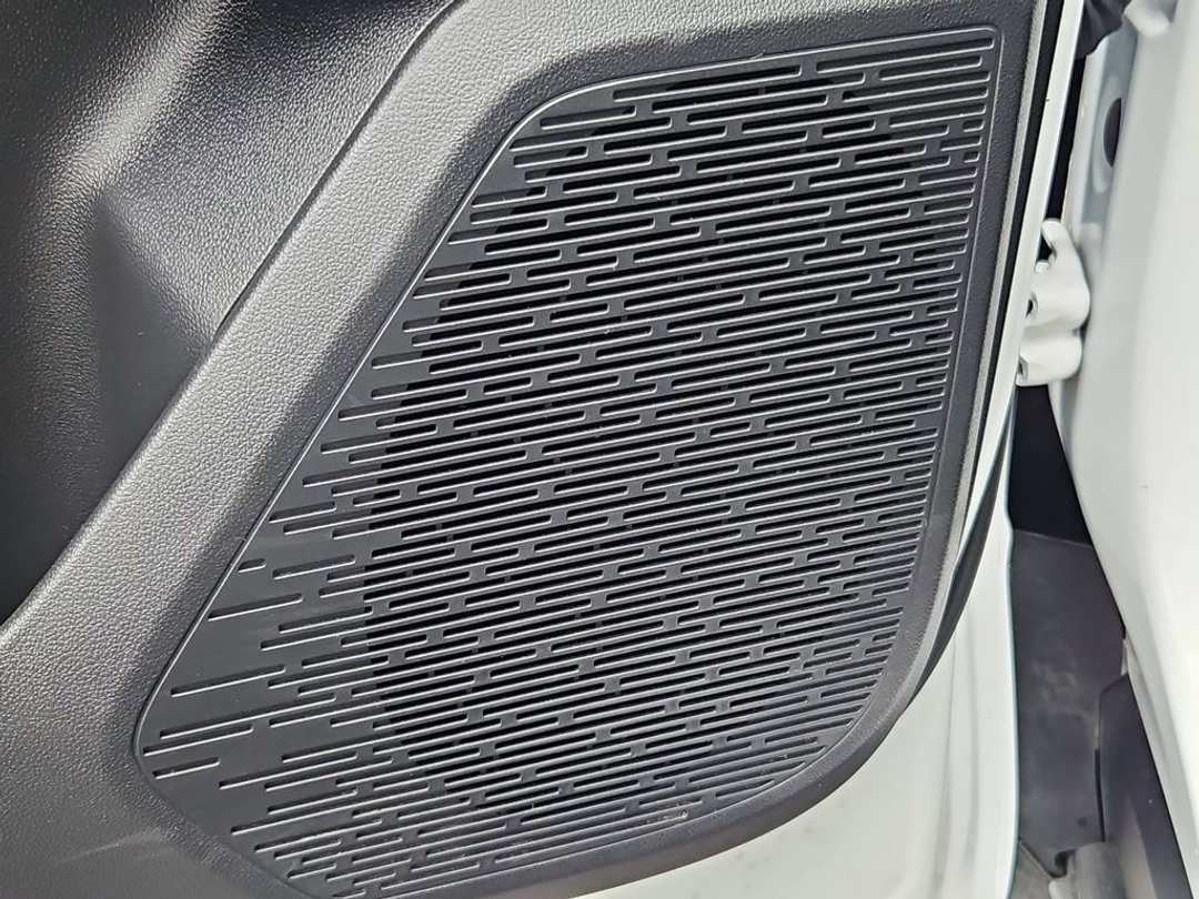 2025 Chevrolet Equinox LT - Image 12