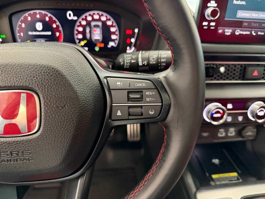 2024 Honda Civic Type R - Image 16