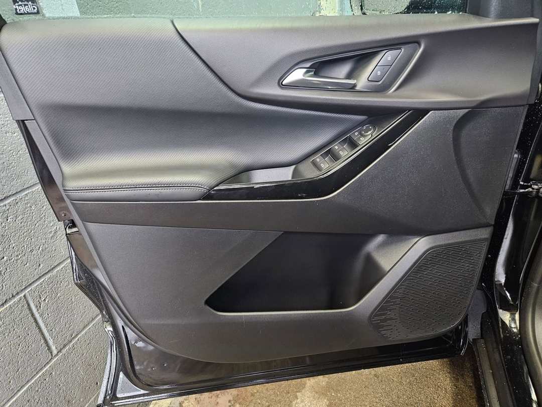 2026 Chevrolet Equinox LT - Image 10