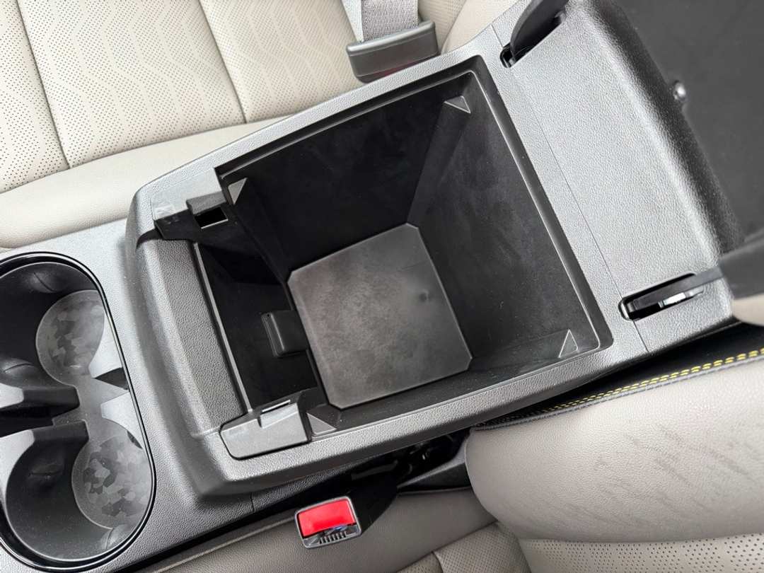 2024 Chevrolet Colorado ZR2 - Image 28