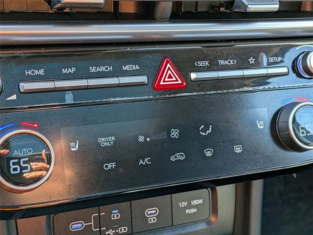 2025 Hyundai Tucson SEL Convenience - Image 23