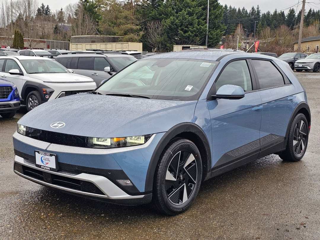 2026 Hyundai Ioniq 5 SEL - Image 3