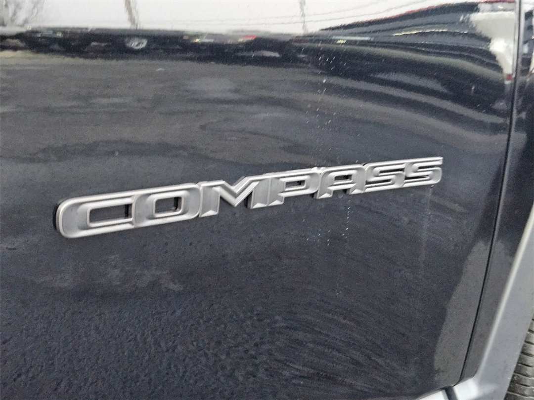 2026 Jeep Compass Latitude - Image 32