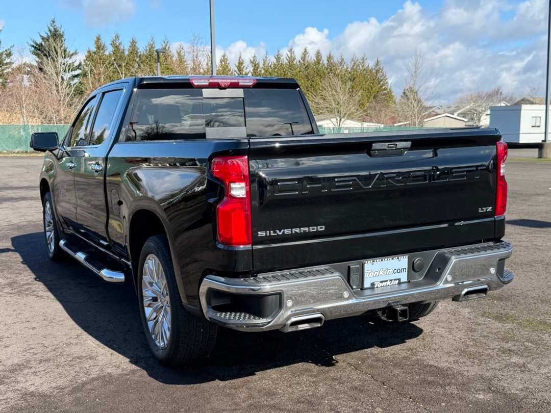 2020 Chevrolet Silverado 1500 LTZ - Image 6