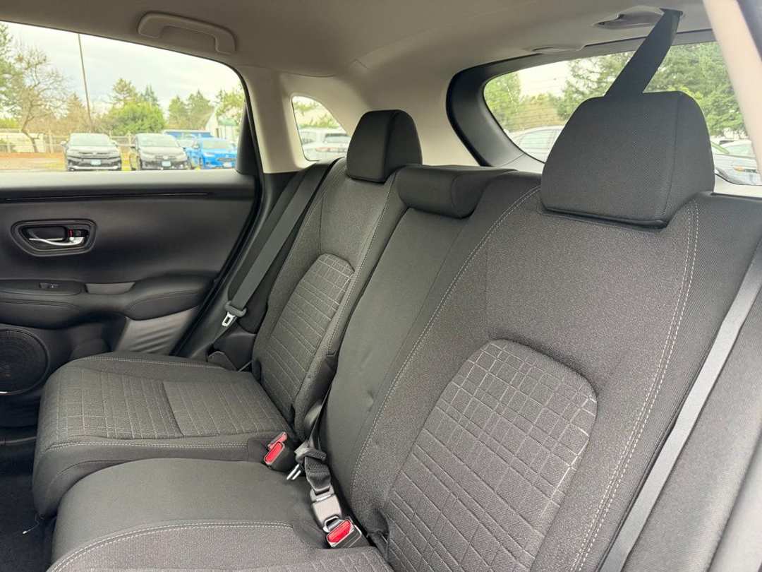2026 Honda HR-V LX - Image 29