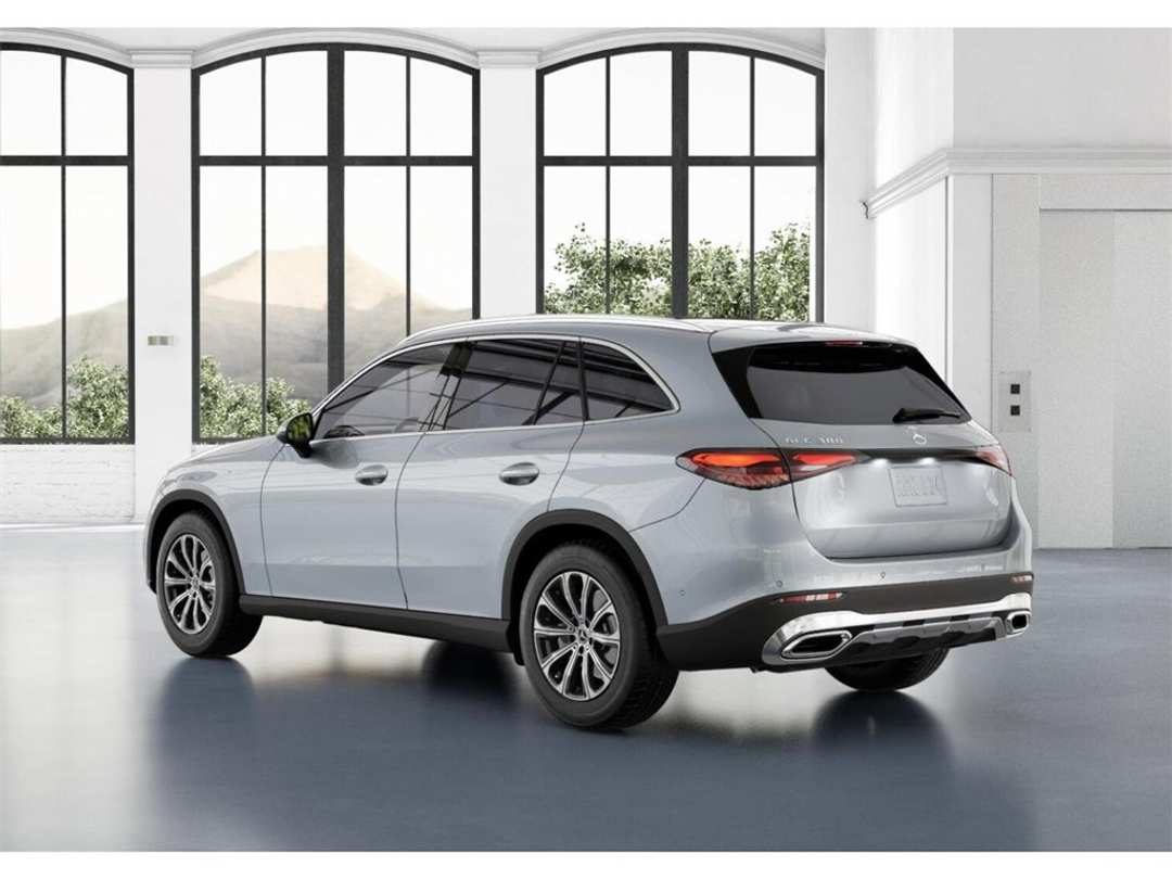 2025 Mercedes-Benz GLC GLC 300 - Image 29