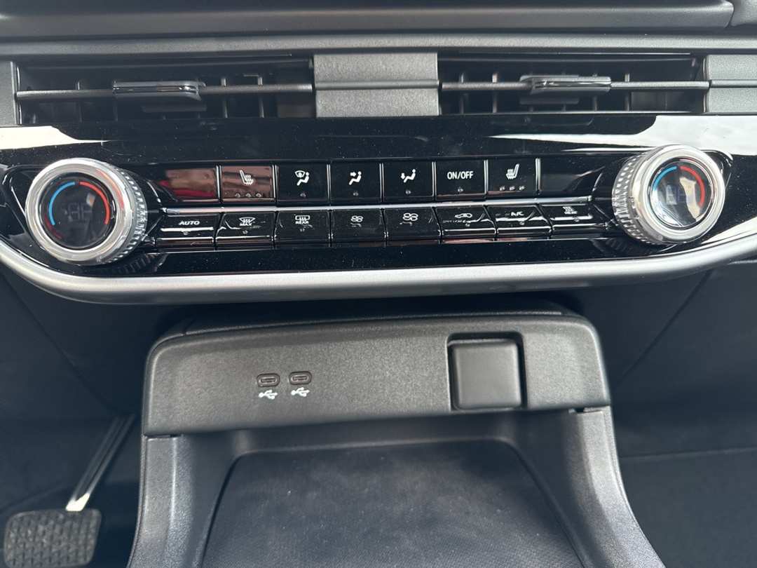 2026 Honda Prologue Touring - Image 26