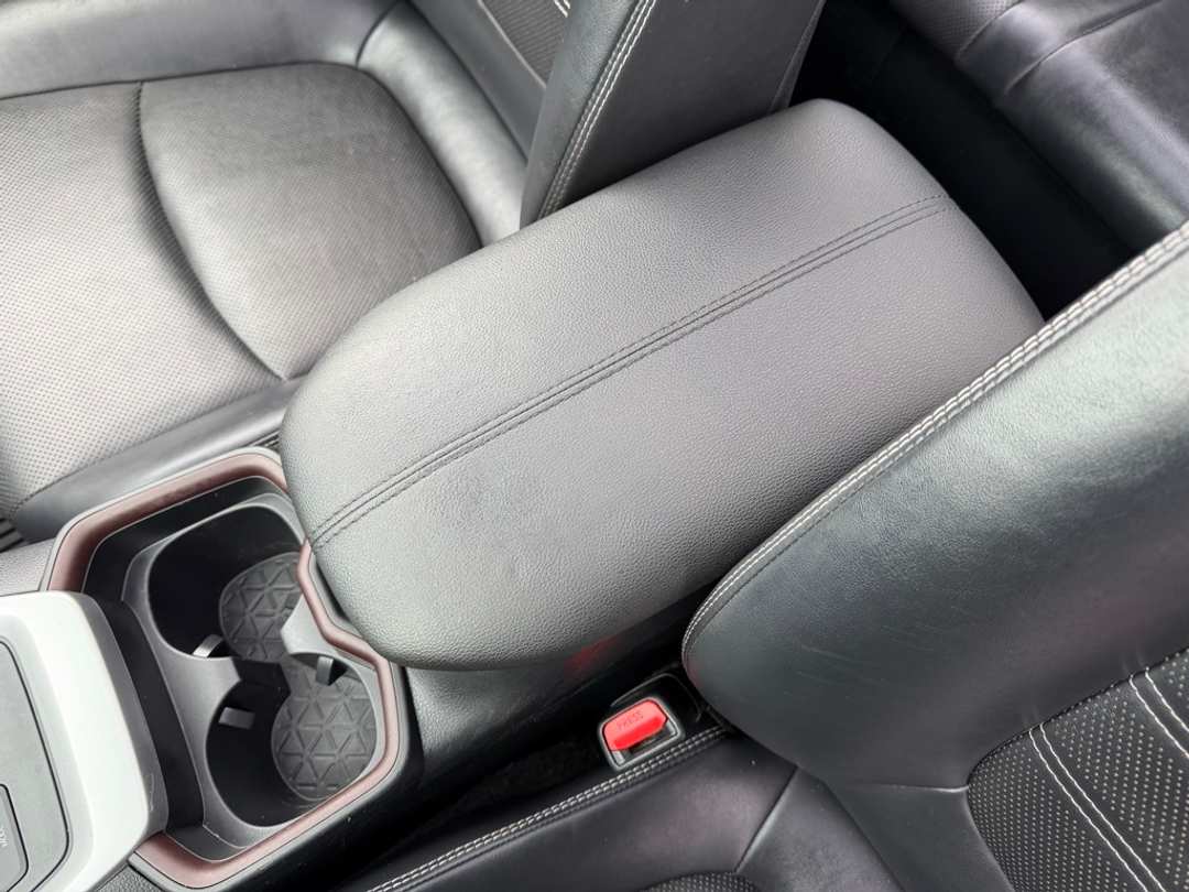 2019 Toyota Rav4 Limited - Image 27