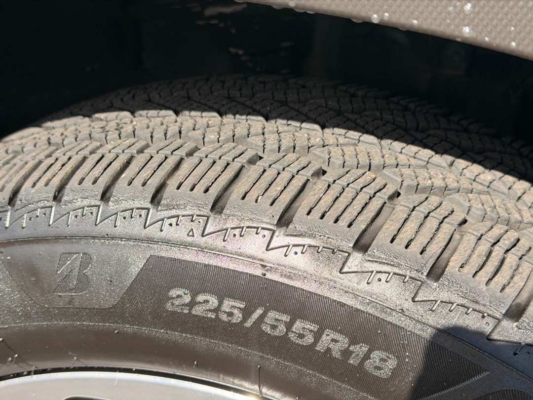 2024 Subaru Forester Touring - Image 10