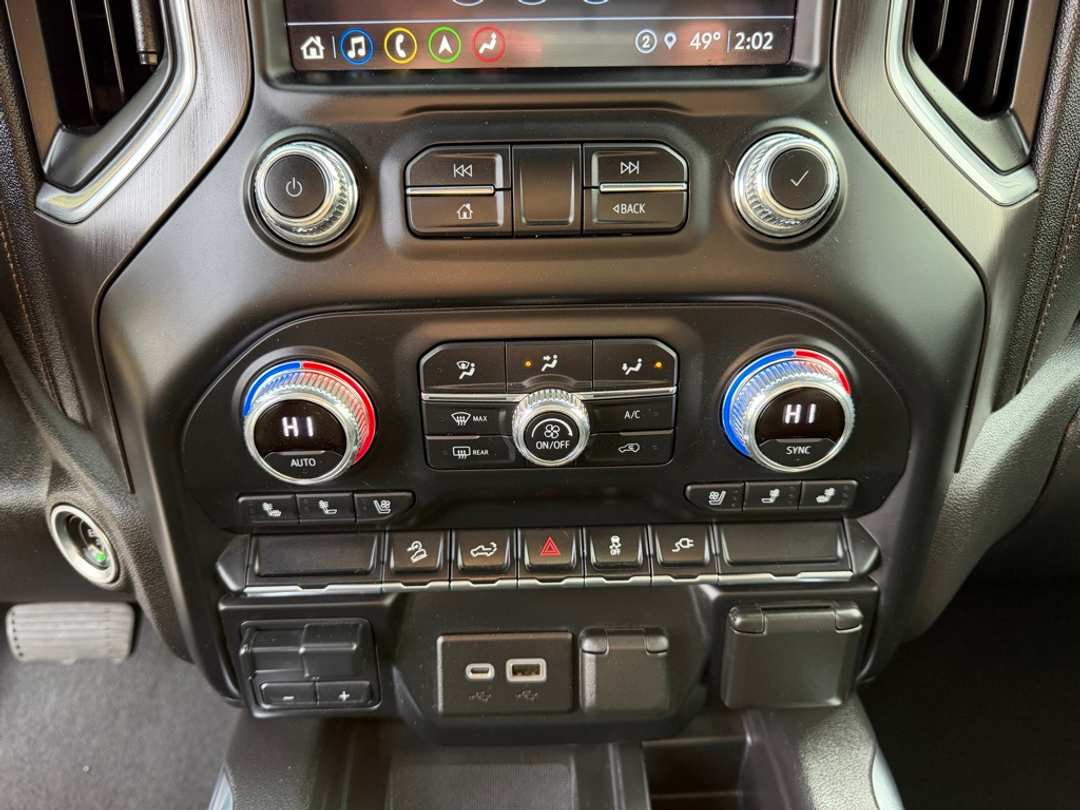 2021 GMC Sierra 1500 AT4 - Image 25