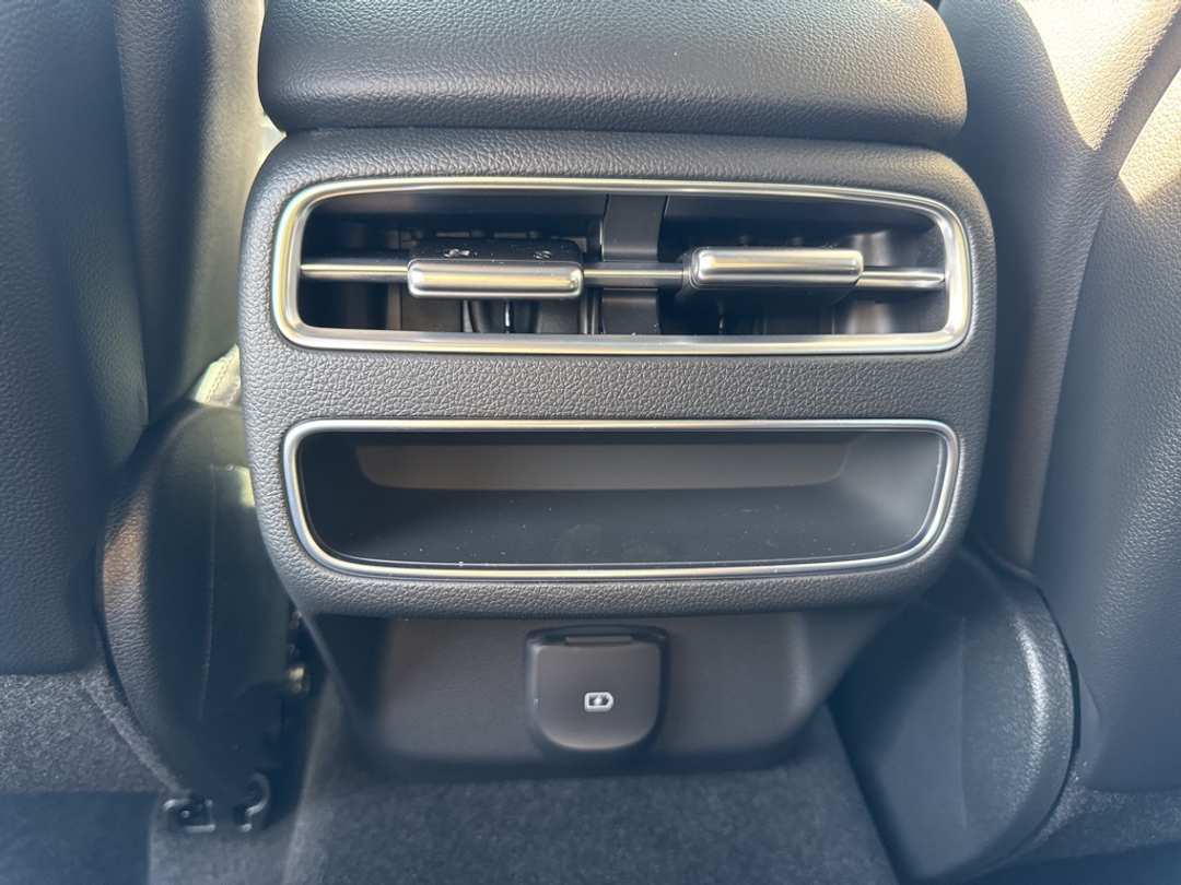 2026 Genesis Gv70 2.5T Select - Image 47