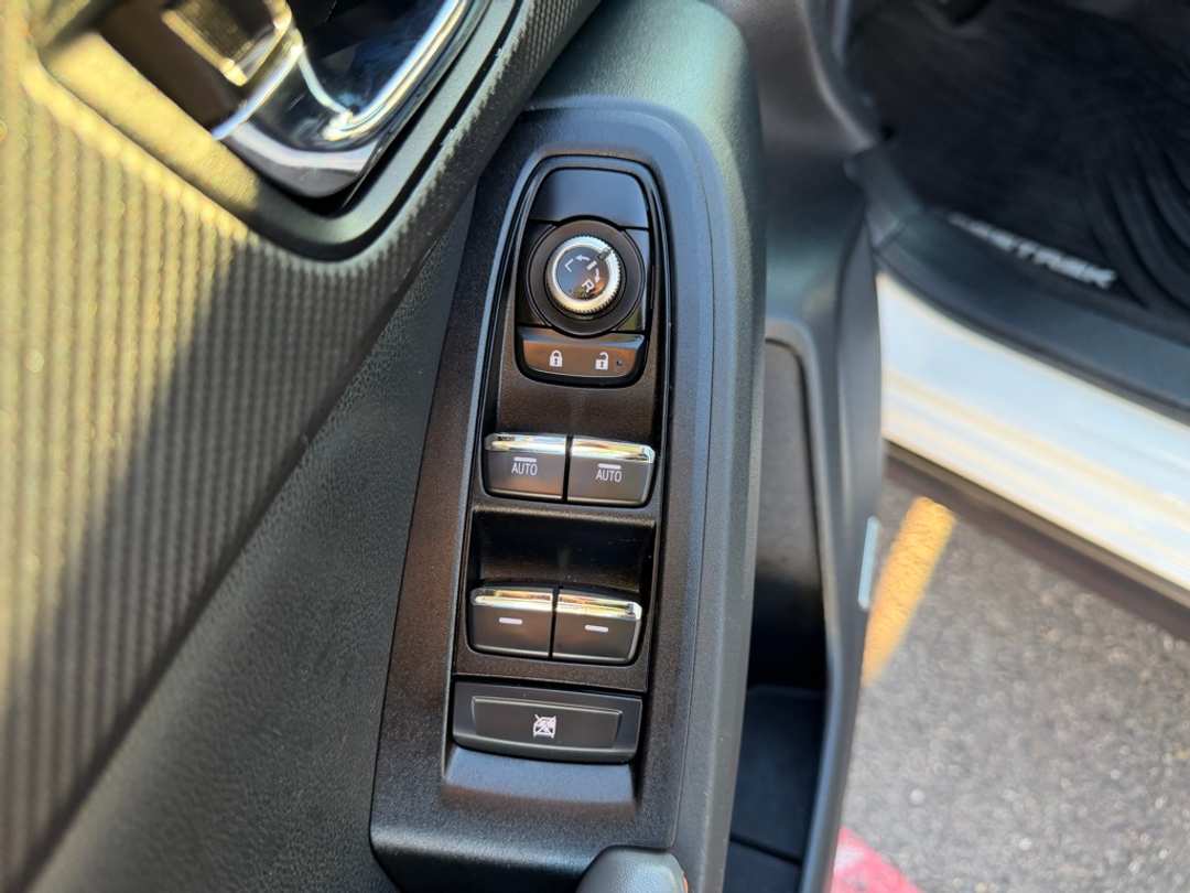 2024 Subaru Crosstrek Limited - Image 13