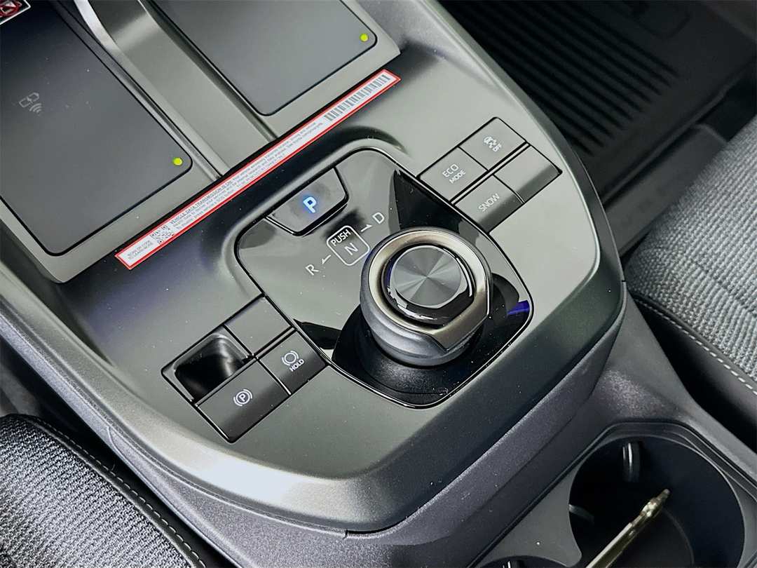 2026 Toyota Bz XLE Plus - Image 17