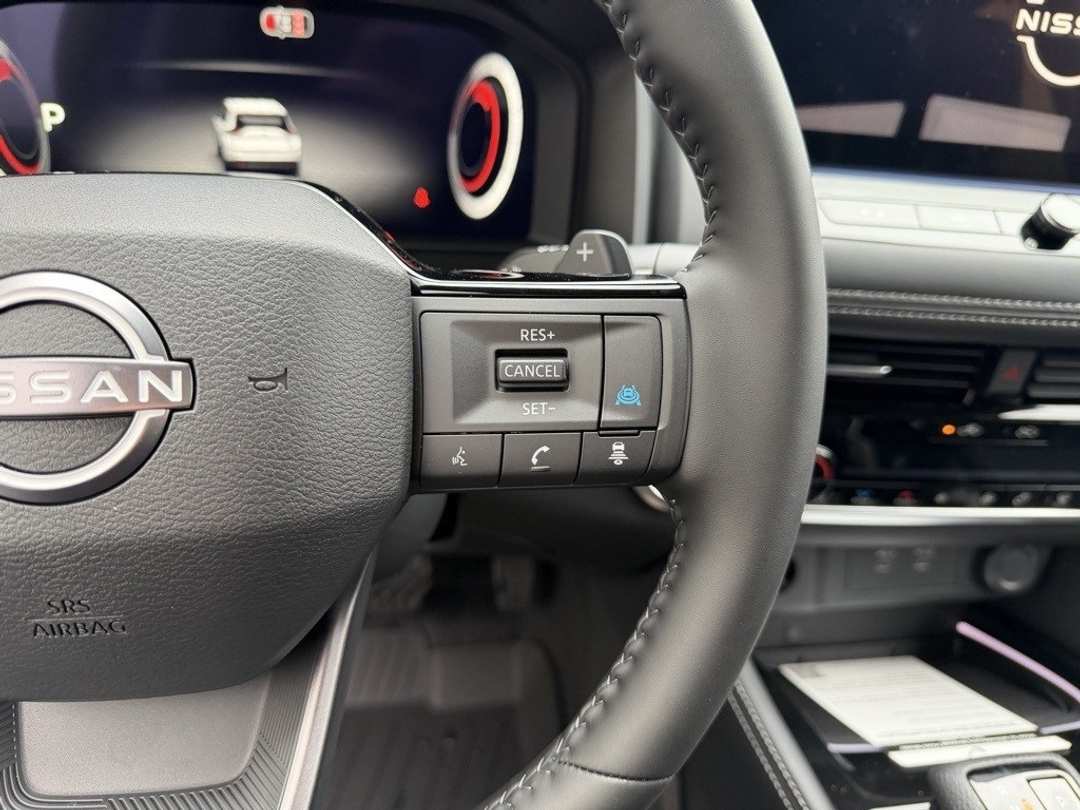 2026 Nissan Rogue Platinum - Image 19