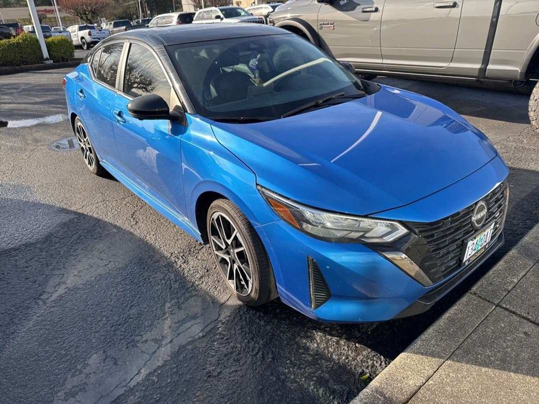 2024 Nissan Sentra SR - Image 2