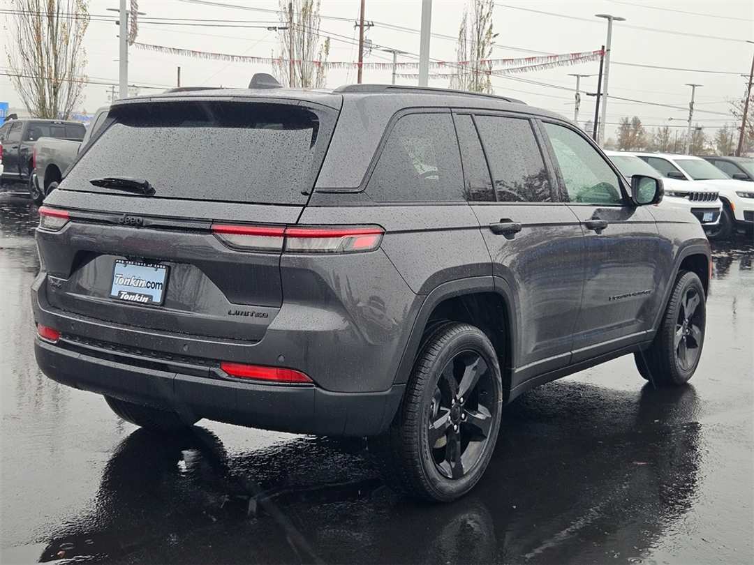 2025 Jeep Grand Cherokee Limited - Image 6
