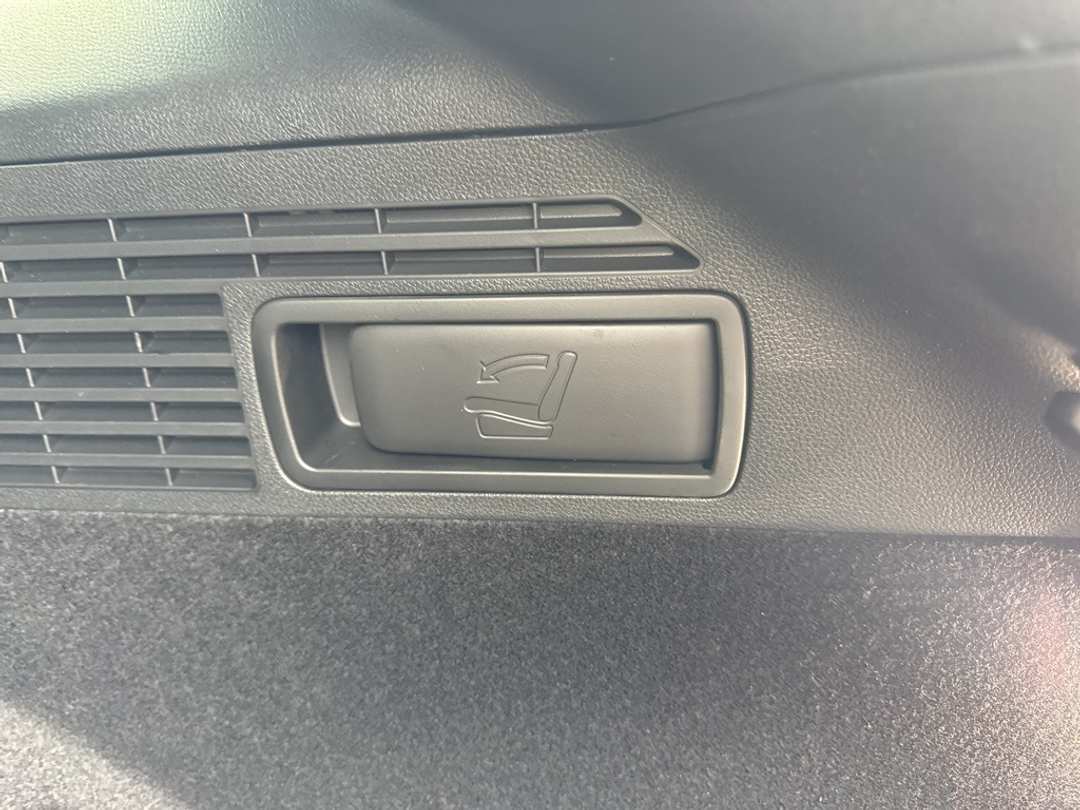 2026 Genesis Gv70 2.5T Sport Prestige - Image 14