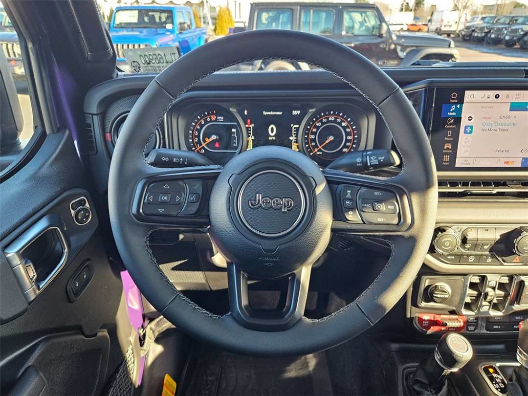 2026 Jeep Gladiator Rubicon - Image 15