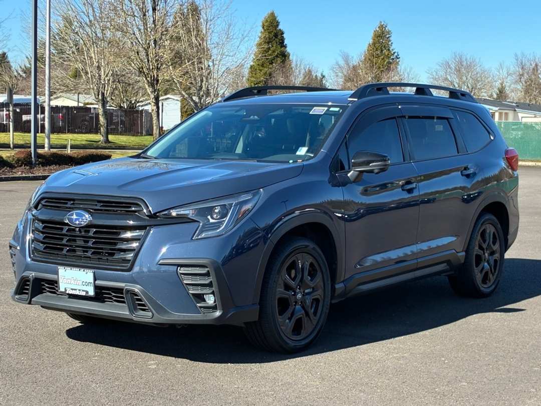 2023 Subaru Ascent Onyx Edition - Image 3