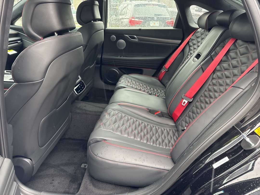 2025 Genesis G80 3.5T - Image 44