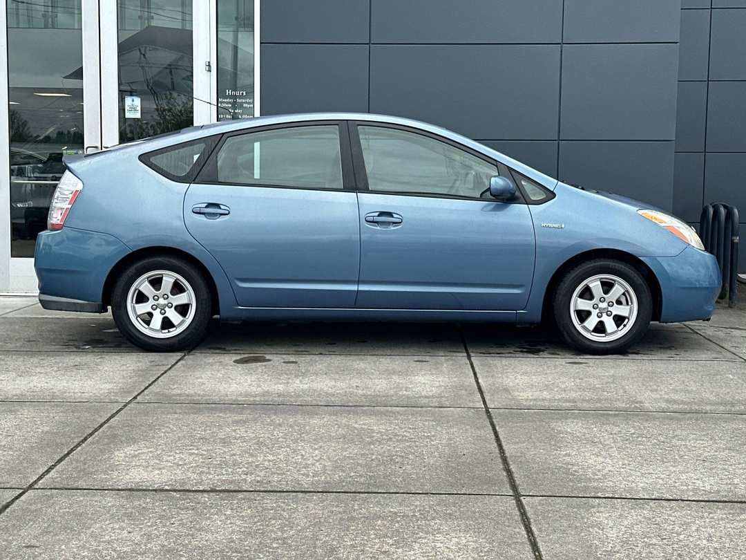 2006 Toyota Prius Base - Image 2