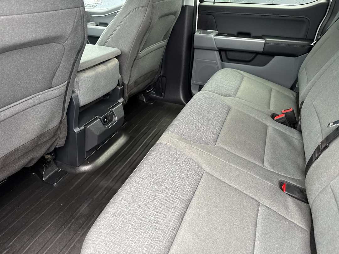 2024 Ford F-150 XLT - Image 11