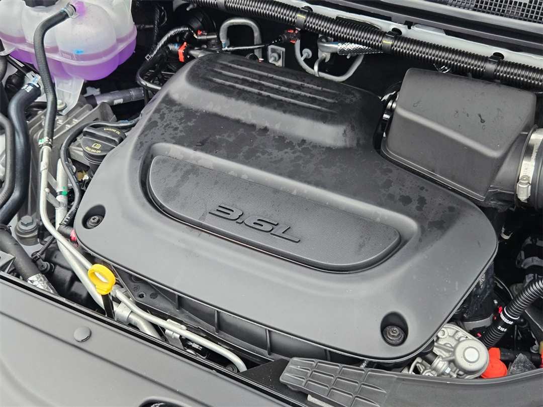 2026 Chrysler Voyager LX - Image 39